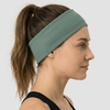 Bandeau cheveux femme sport kaki porté de profil