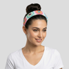 Serre Tete Crochet Carre Pastel - serre tete femme mannequin brune avec un chignon. serre tete style hippie coloré